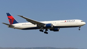 Photo of N827MH - Boeing 767-432(ER) operated by Delta Air Lines