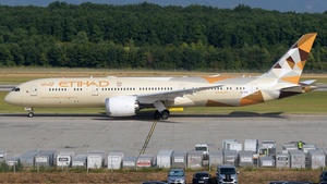 Photo of A6-PFE - Boeing 787-9 Dreamliner operated by United Arab Emirates Presidential Flight