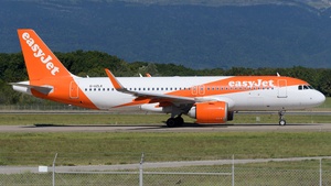 Photo of G-UZLK - Airbus A320-251N operated by easyJet