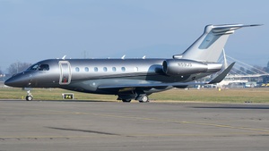 Photo of N59JS - Embraer Praetor 600 operated by Private