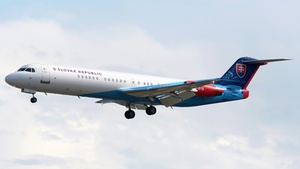 Photo of OM-BYB - Fokker 100 operated by Government of Slovakia