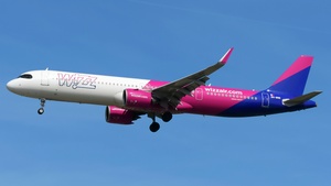 Photo of 9H-WNK - Airbus A321-271NX operated by Wizz Air Malta