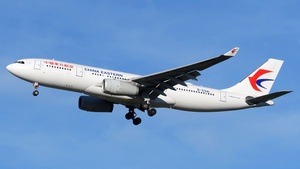 Photo of B-5941 - Airbus A330-243 operated by China Eastern Airlines
