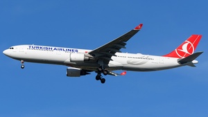 Photo of TC-JOE - Airbus A330-303 operated by Turkish Airlines