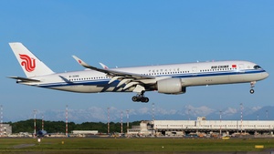 Photo of B-328Q - Airbus A350-941 operated by Air China