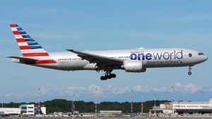 Photo of N796AN - Boeing 777-223(ER) operated by American Airlines