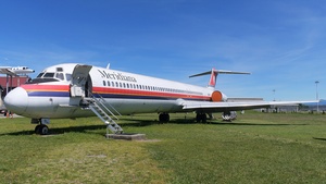 Photo of I-SMEL - McDonnell Douglas MD-82 operated by Meridiana