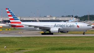 Photo of N792AN - Boeing 777-223(ER) operated by American Airlines