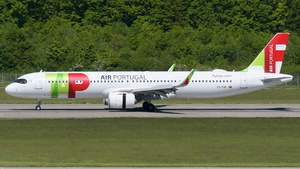Photo of CS-TXK - Airbus A321-251NX operated by TAP Air Portugal