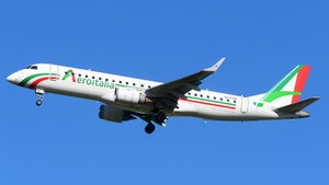 Photo of SX-PTM - Embraer ERJ-190SR operated by Aeroitalia (opb Marathon Airlines)