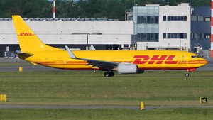 Photo of EI-HRE - Boeing 737-86J(BDSF) operated by ASL Airlines Ireland