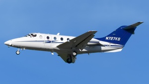 Photo of N727KB - Hawker Beechcraft 400A operated by Private