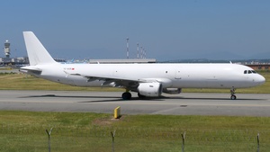 Photo of TC-GCB - Airbus A321-211(P2F) operated by BBN Cargo