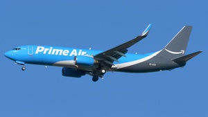 Photo of EI-AZG - Boeing 737-86Q(SF) operated by Amazon Prime Air (opb ASL Airlines Ireland)