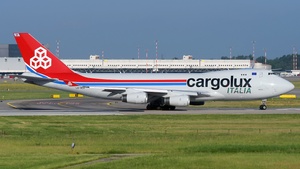 Photo of LX-VCV - Boeing 747-4R7F operated by Cargolux Italia