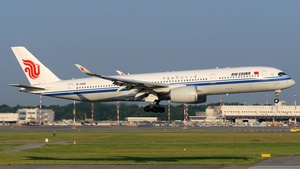Photo of B-1086 - Airbus A350-941 operated by Air China