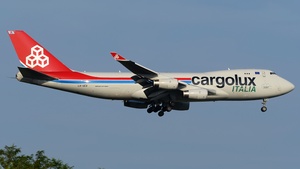 Photo of LX-UCV - Boeing 747-4R7F operated by Cargolux Italia