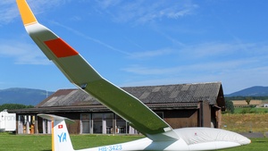 Photo of HB-3423 - DG Flugzeugbau DG-1000S operated by Air-Club Yverdon