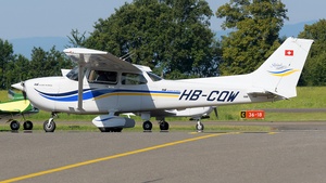 Photo of HB-CQW - Cessna 172S Skyhawk SP operated by Albis Wings