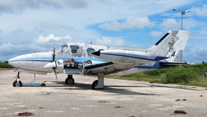 Photo of C-GYEA - Cessna 414 Chancellor operated by Private