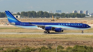 Photo of 4K-AZ86 - Airbus A340-542 operated by Azerbaijan Airlines