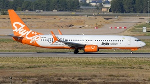 Photo of UR-SQC - Boeing 737-8H6 operated by SkyUp Airlines