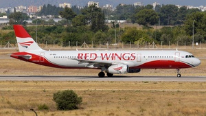 Photo of VP-BRQ - Airbus A321-231 operated by Red Wings