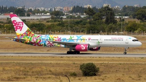 Photo with serial 25083 - Boeing 757-21B