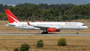 Photo of VQ-BTB - Boeing 757-28A operated by Royal Flight