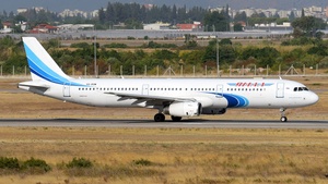 Photo of VQ-BSM - Airbus A321-231 operated by Yamal Airlines