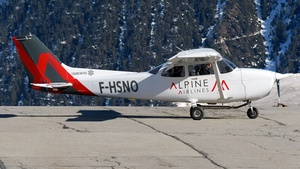 Photo of F-HSNO - Cessna 172R Skyhawk operated by Alpine Airlines