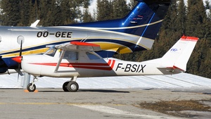 Photo of F-BSIX - Reims-Cessna F150K operated by Private