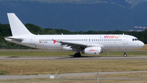 Photo of D-ANDI - Airbus A320-232 operated by LEAV Aviation