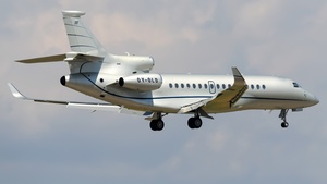 Photo of OY-OLD - Dassault Falcon 8X operated by Air Alsie