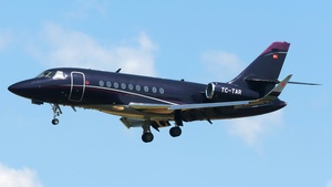 Photo of TC-TAR - Dassault Falcon 2000 operated by Black Eagle Havacılık
