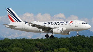 Photo of F-GRHZ - Airbus A319-111 operated by Air France