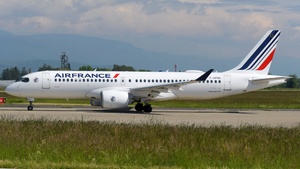 Photo of F-HPNO - Airbus A220-300 operated by Air France