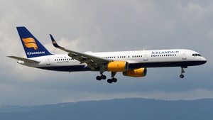Photo of TF-ISJ - Boeing 757-256 operated by Icelandair
