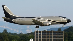 Photo of LY-CHF - Boeing 737-31S operated by KlasJet