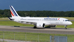 Photo of F-HPNK - Airbus A220-300 operated by Air France