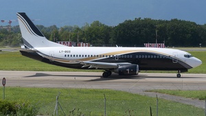Photo of LY-BGS - Boeing 737-3L9 operated by KlasJet
