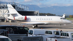 Photo of LX-EGR - Dassault Falcon 2000EX operated by Global Jet Luxembourg