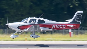 Photo of N10CD - Cirrus SR22T G3 GTS operated by Private
