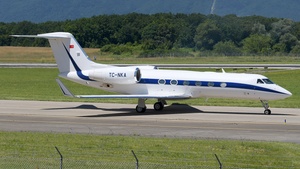 Photo of TC-NKA - Gulfstream GIV-X (G450) operated by Airenka