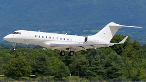 Photo of 9H-AVA - Bombardier Global 5000 operated by Maleth-Aero