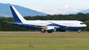 Photo of P4-CLA - Boeing 767-2DX(ER) operated by Comlux Aviation Aruba