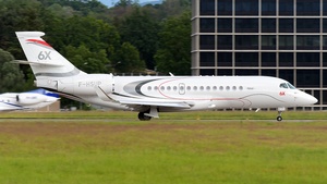 Photo of F-HSUP - Dassault Falcon 6X operated by Dassault Aviation