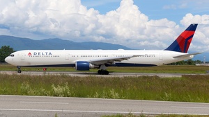 Photo of N843MH - Boeing 767-432(ER) operated by Delta Air Lines