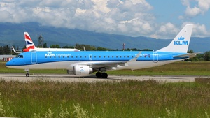 Photo of PH-EZM - Embraer ERJ-190STD operated by KLM Cityhopper
