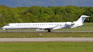 Photo of EI-HIA - Bombardier CRJ-1000EL operated by CityJet